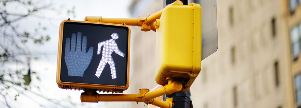 pedestrian crossing light in westchester new york 